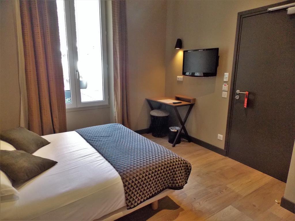 Excelsior Batignolles Hotell Paris Exteriör bild