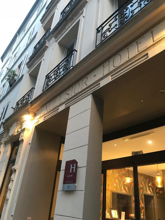 Excelsior Batignolles Hotell Paris Exteriör bild
